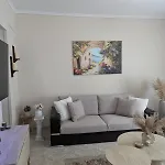 Διαμέρισμα Under Castle Walls *