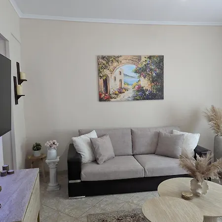 아파트 Under Castle Walls *