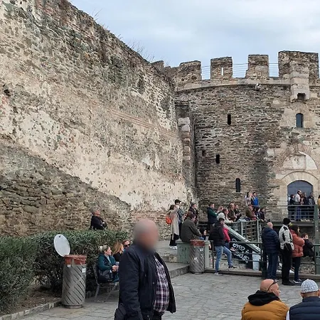 Apartamento Under Castle Walls Tessalónica