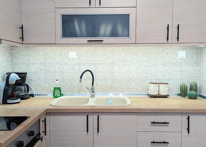 Under Castle Walls *